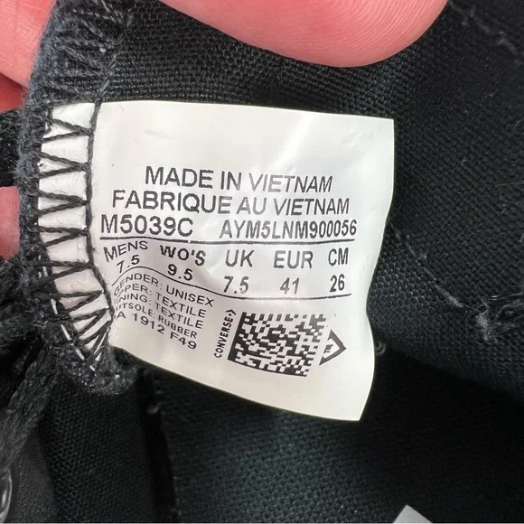 Converse All Star Chuck Taylor Low Sneakers sz 9.5W 7.5M Black on Black Casual - Picture 10 of 12